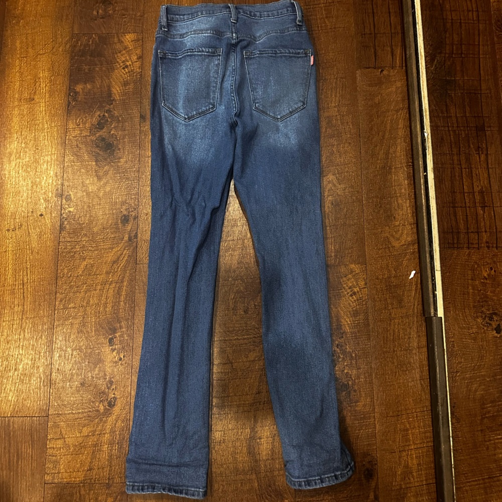 Distressed Blue Jeans - Picture 5 of 5